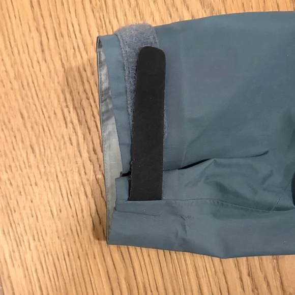 Arc'teryx Men's Zeta SL Shell jacket, large - Picture 13 of 15